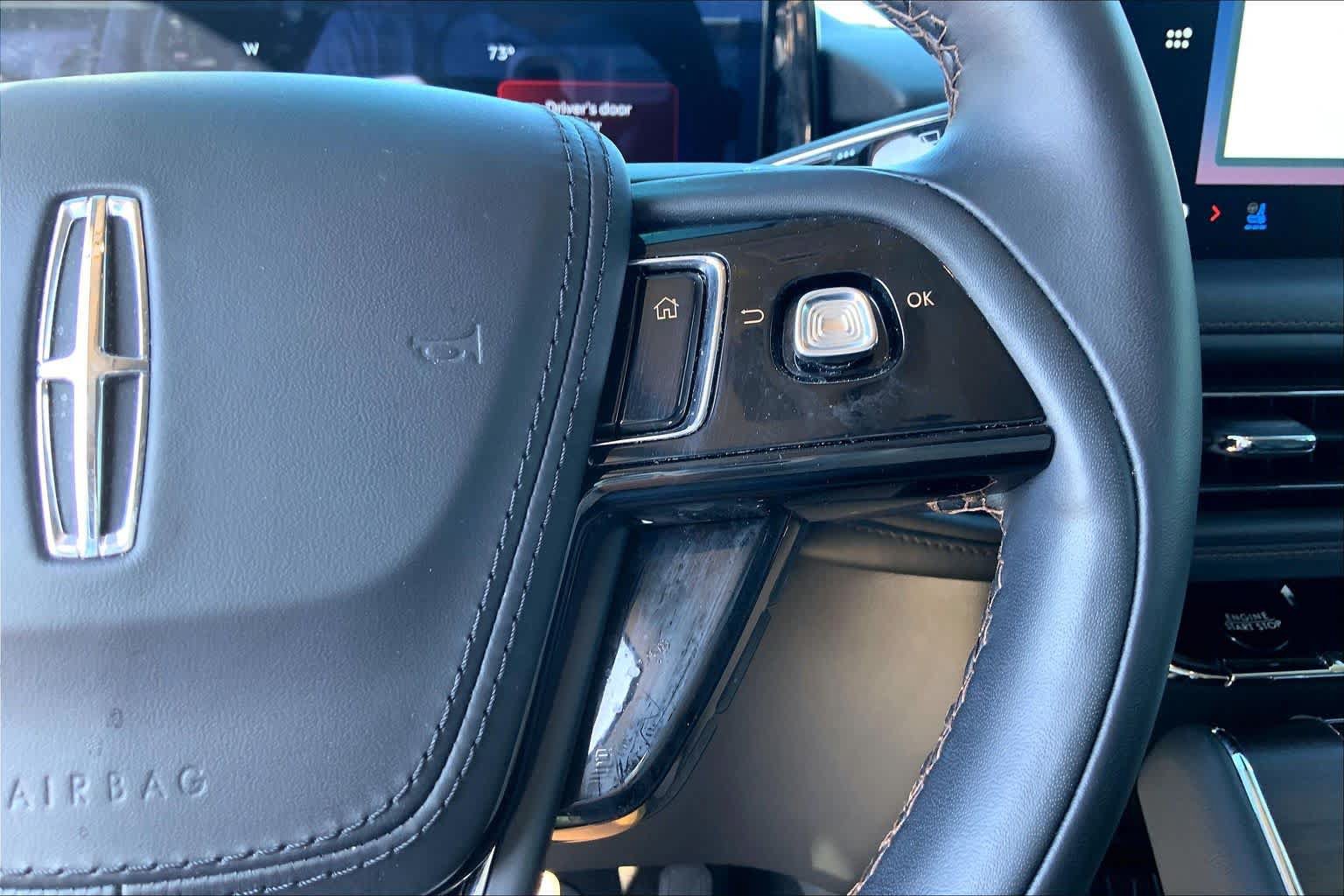 Used 2025 Lincoln Aviator Reserve w/ Equipment Group 201A AWD/4WD image 25