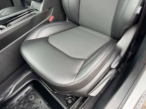 New 2026 Jeep Compass Latitude AWD/4WD image 19