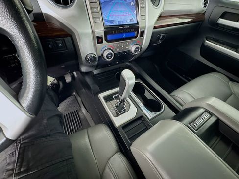 Used 2015 Toyota Tundra Limited w/ Limited Premium Package AWD/4WD image 16