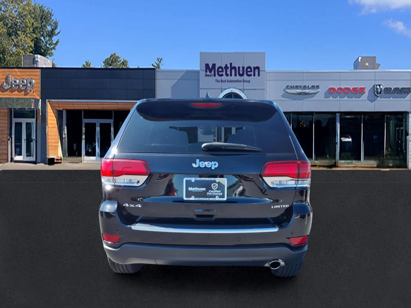Used 2021 Jeep Grand Cherokee Limited AWD/4WD image 6