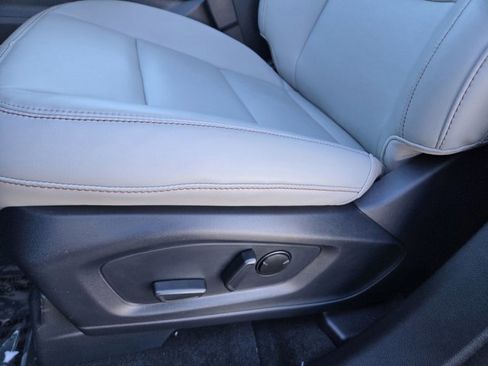 New 2026 Ford Explorer Active image 19