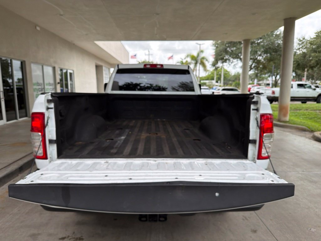 Used 2024 RAM 2500 Tradesman w/ Chrome Appearance Group AWD/4WD image 38