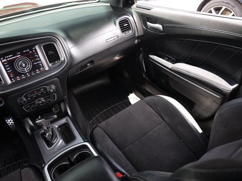 Used 2020 Dodge Charger Scat Pack w/ Plus Group RWD image 27