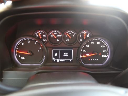 Used 2024 GMC Sierra 2500 Pro w/ 1SA Pro Safety Plus Package AWD/4WD image 8