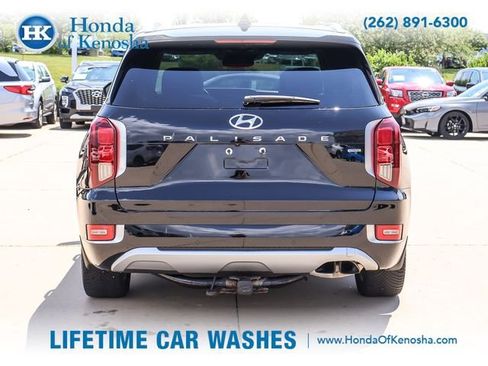 Used 2022 Hyundai Palisade Limited w/ Cargo Package AWD/4WD image 4