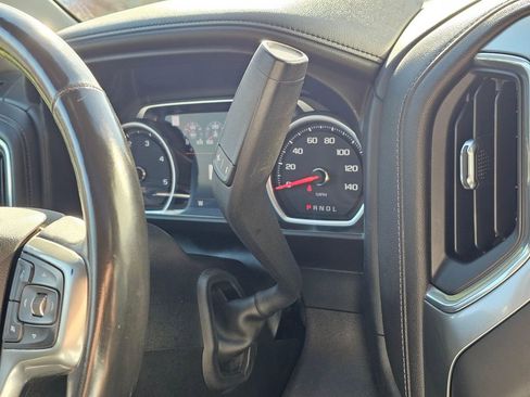 Used 2020 Chevrolet Silverado 2500 LTZ w/ LTZ Premium Package image 36