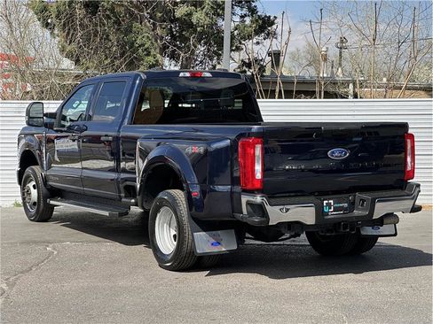 Used 2023 Ford F350 XLT image 3
