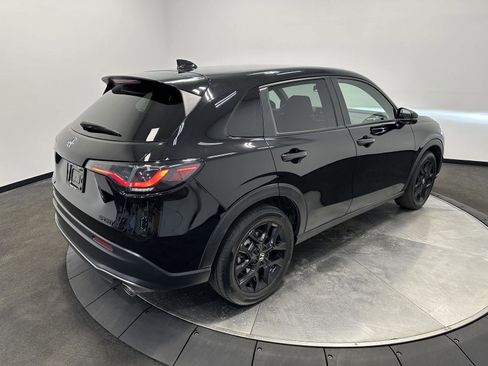 Certified 2025 Honda HR-V Sport image 7