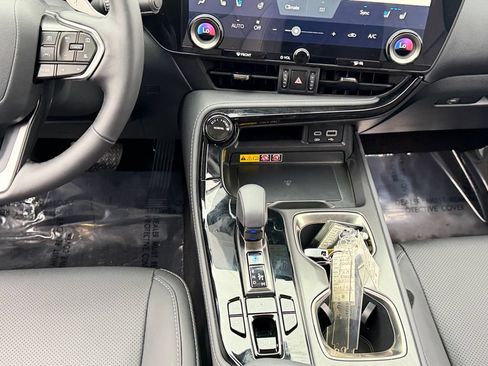Certified 2026 Lexus NX 350 AWD w/ Accessory Package (2T) image 14