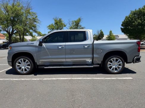 Used 2026 Chevrolet Silverado 1500 High Country w/ Technology Package AWD/4WD image 5
