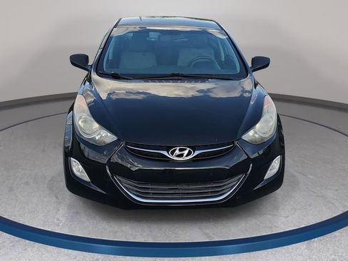 Used 2013 Hyundai Elantra GLS w/ Preferred Pkg image 2