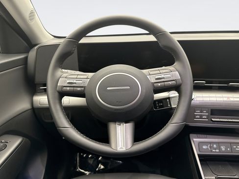 Used 2026 Hyundai Kona SEL Premium AWD/4WD image 12