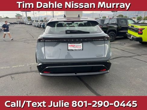 Used 2024 Nissan Ariya AWD image 10