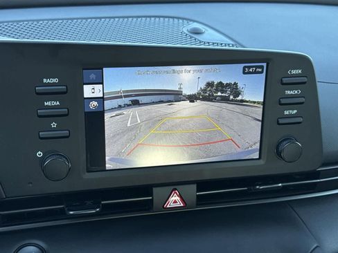 Certified 2025 Hyundai Elantra Sport w/ Cargo Package image 15