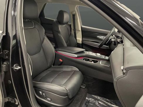 Used 2023 Genesis GV70 2.5T Advanced w/ Advanced Package image 35