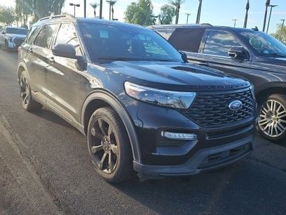 Used 2023 Ford Explorer ST-Line w/ Class IV Trailer Tow Package