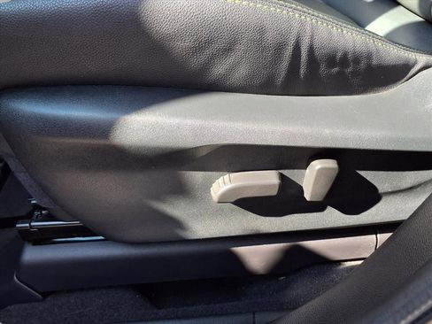 Used 2024 Subaru Ascent Onyx Edition image 22