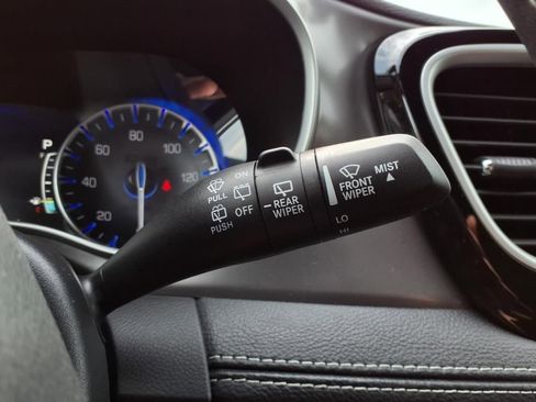 New 2025 Chrysler Pacifica Select image 21