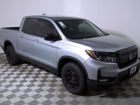Used 2025 Honda Ridgeline Sport+ image 6