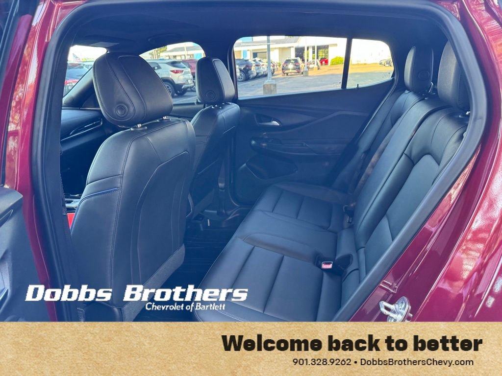 Used 2024 Buick Envista Sport Touring w/ Convenience I Package FWD image 33