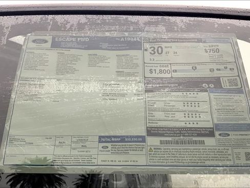 New 2024 Ford Escape ST-Line w/ Tech Pack #1 FWD image 14