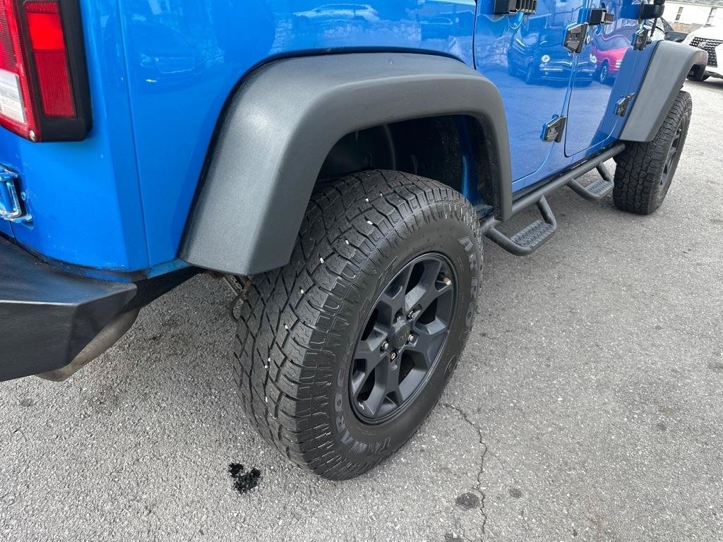 Used 2015 Jeep Wrangler Unlimited Sport w/ Quick Order Package 24S AWD/4WD image 30