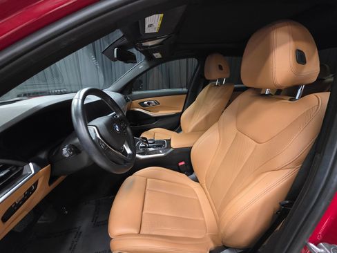 Used 2022 BMW 330i Sedan w/ Premium Package RWD image 18