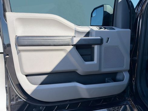 Used 2020 Ford F150 XLT image 20