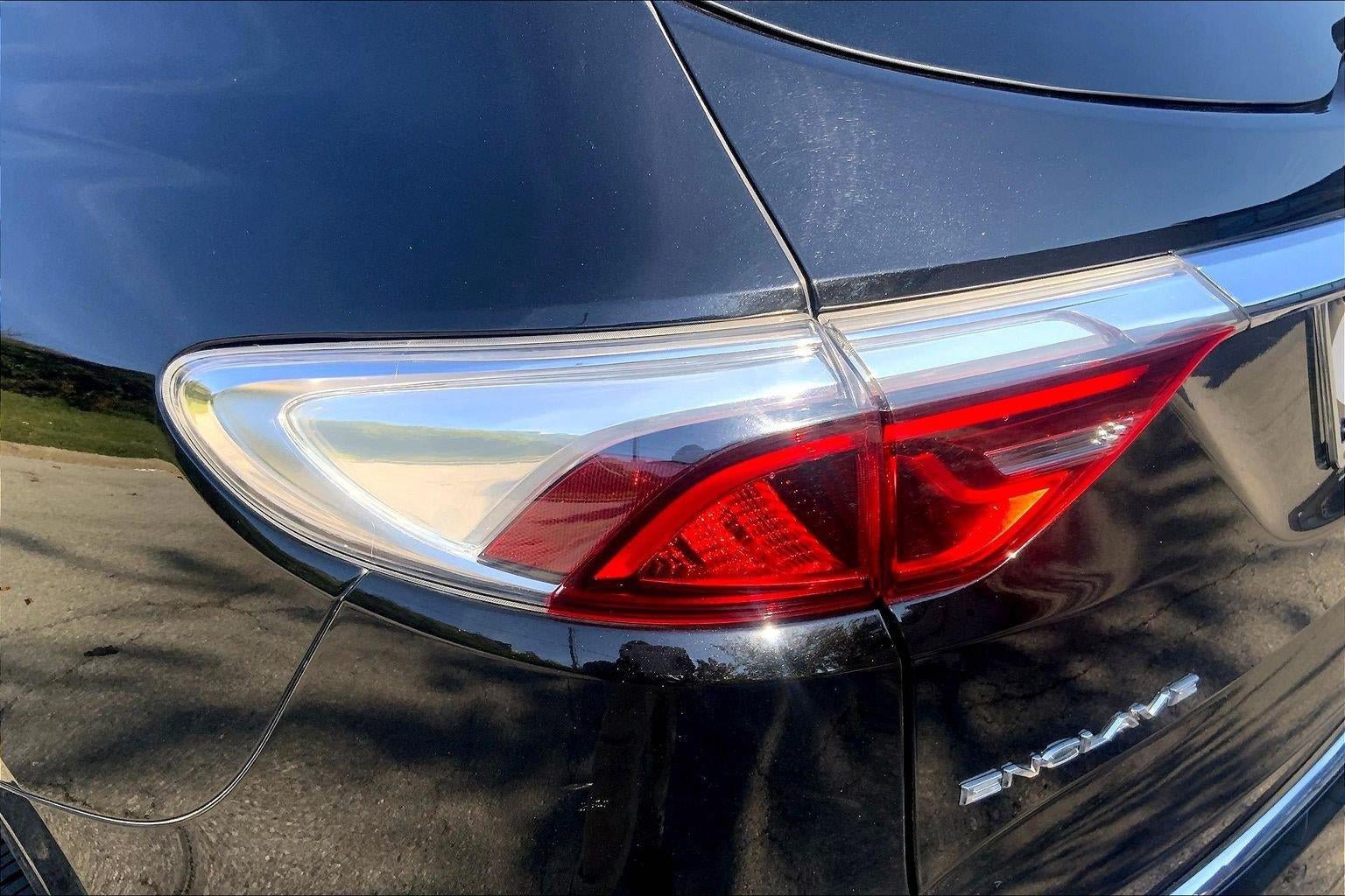 Used 2022 Buick Enclave Essence w/ Experience Buick Package FWD image 29