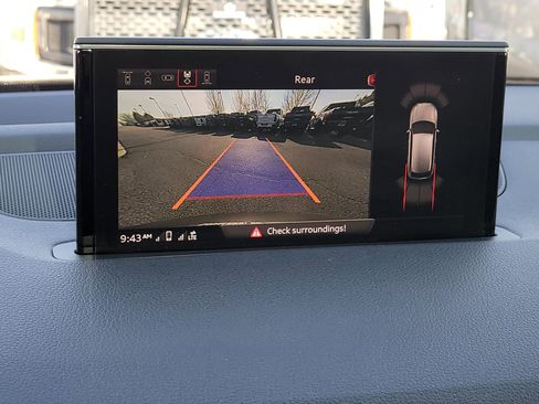 Used 2018 Audi Q7 3.0T Prestige image 18