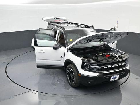 New 2025 Ford Bronco Sport Outer Banks w/ Outer Banks Tech Package+ image 57