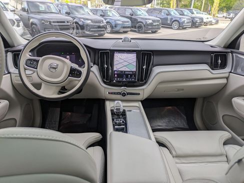 Used 2023 Volvo XC60 T8 Ultimate w/ Climate Package AWD/4WD image 27