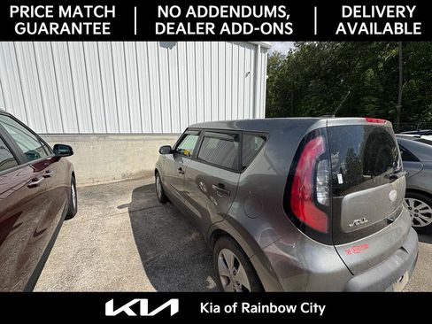 Used 2016 Kia Soul w/ Convenience Package FWD image 5