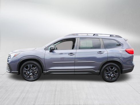 Used 2023 Subaru Ascent Onyx Edition AWD/4WD image 4