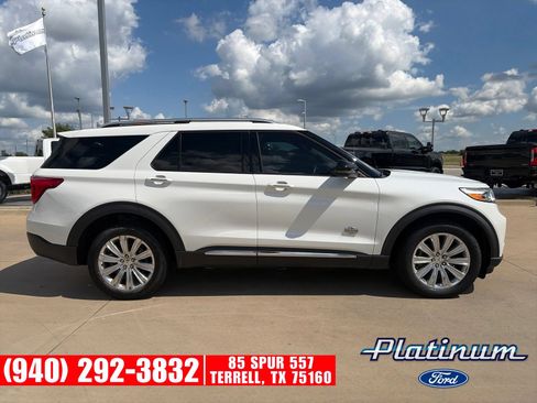 Certified 2022 Ford Explorer King Ranch w/ Technology Package AWD/4WD image 6