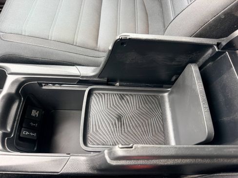 Used 2017 Honda CR-V EX image 44