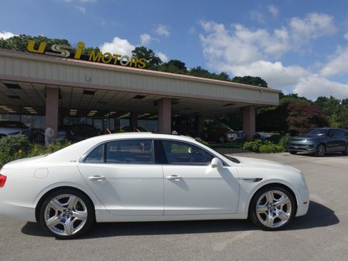 Used 2014 Bentley Flying Spur W12 AWD/4WD image 22