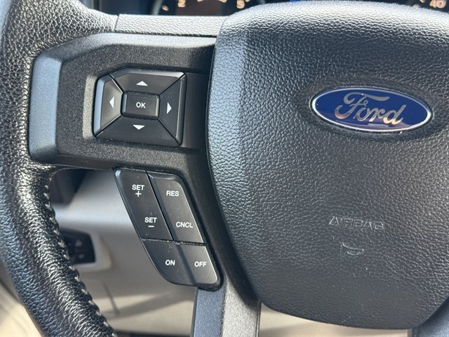 Used 2016 Ford F150 XLT w/ Equipment Group 302A Luxury AWD/4WD image 11
