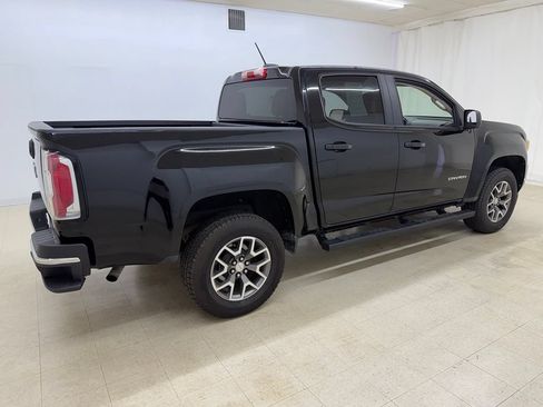 Used 2017 GMC Canyon 2WD Crew Cab w/ Convenience Package image 5