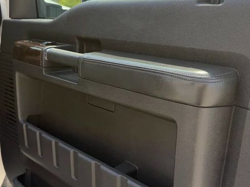 Used 2015 Ford F350 Platinum w/ FX4 Off-Road Package image 27