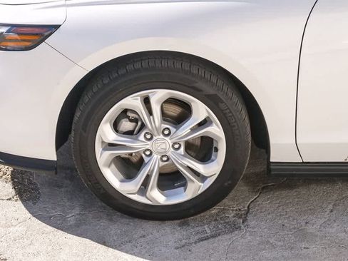 Used 2024 Honda Accord LX image 5