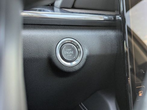 New 2026 GMC Terrain Denali w/ LPO, Floor Liner Package image 23