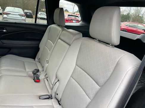 Certified 2020 Honda Passport EX-L image 40