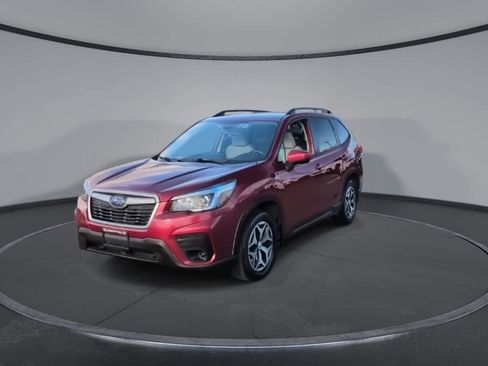 Used 2019 Subaru Forester Premium image 3