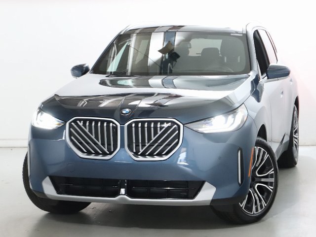 Used 2026 BMW X3 xDrive30i AWD/4WD image 3
