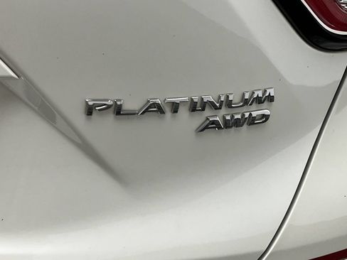 Used 2018 Nissan Murano Platinum w/ Cargo Package AWD/4WD image 32