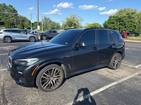 Used 2019 BMW X5 xDrive40i w/ M Sport Package AWD/4WD image 4