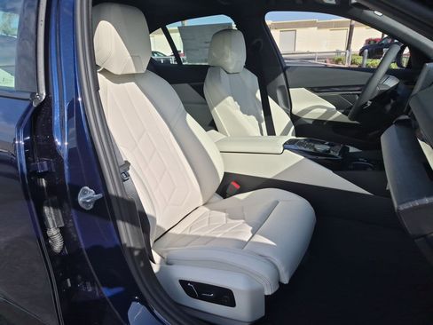 New 2027 BMW i5 eDrive40 w/ M Sport Package RWD image 33