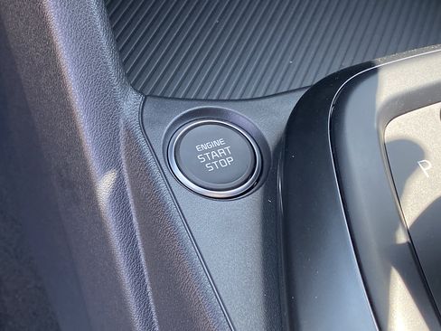 New 2026 Kia K4 FWD image 18
