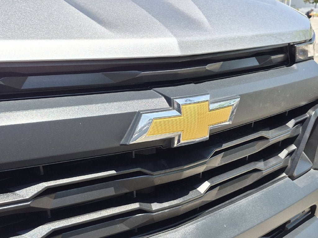 Used 2024 Chevrolet Colorado W/T RWD image 32